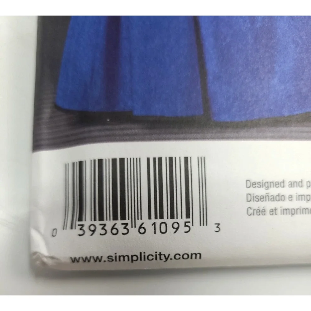 Simplicity 1095 R5 Sz  14 16 18‎ 20 22 Factory Fold Uncut